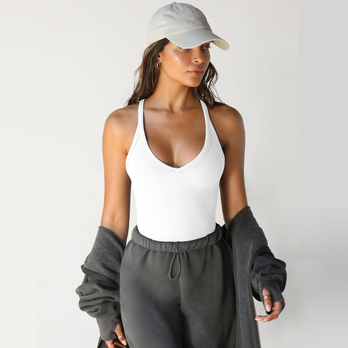 Scoop-neck knit tank in white