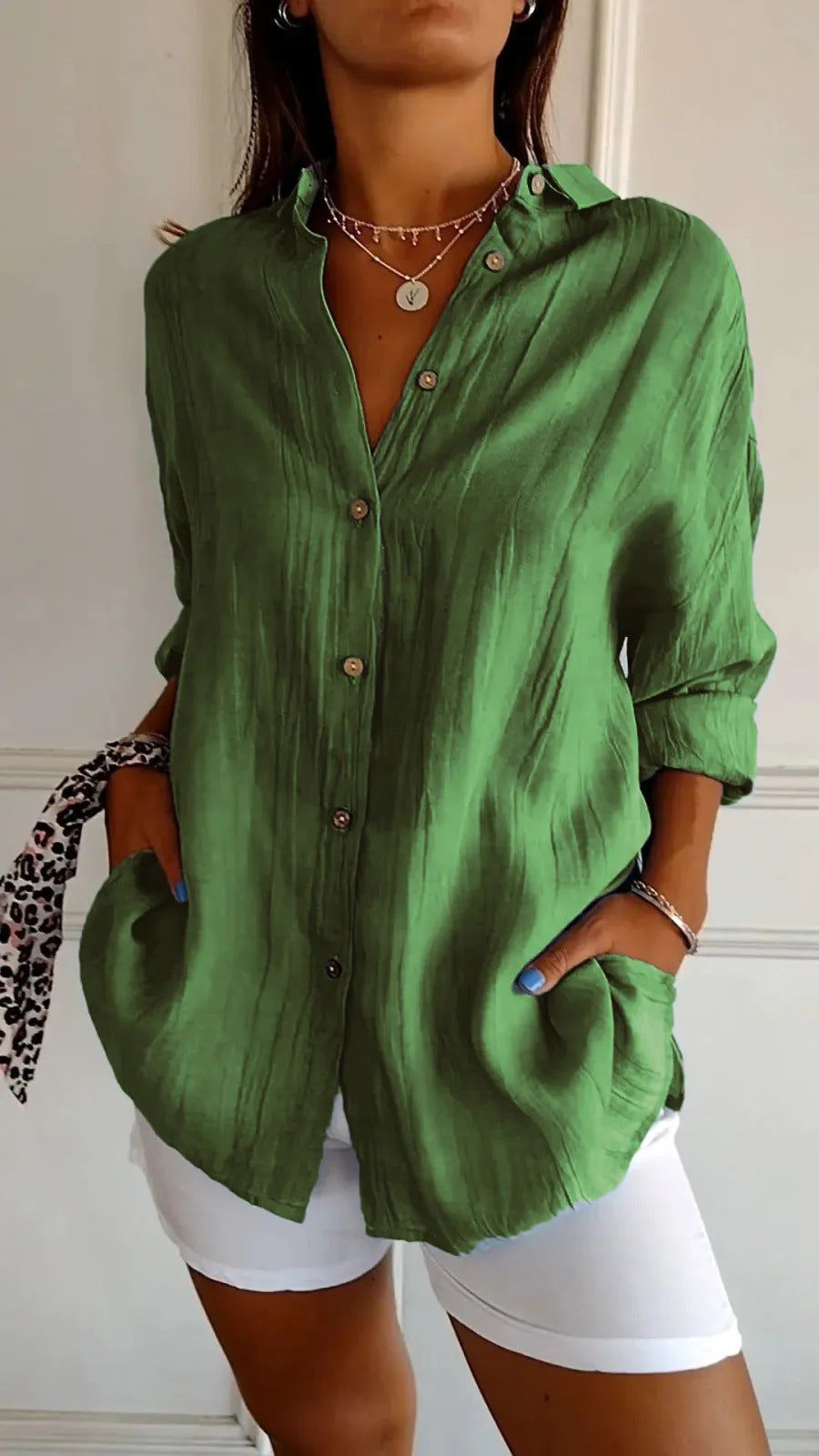 Textured button-front shirt in green
