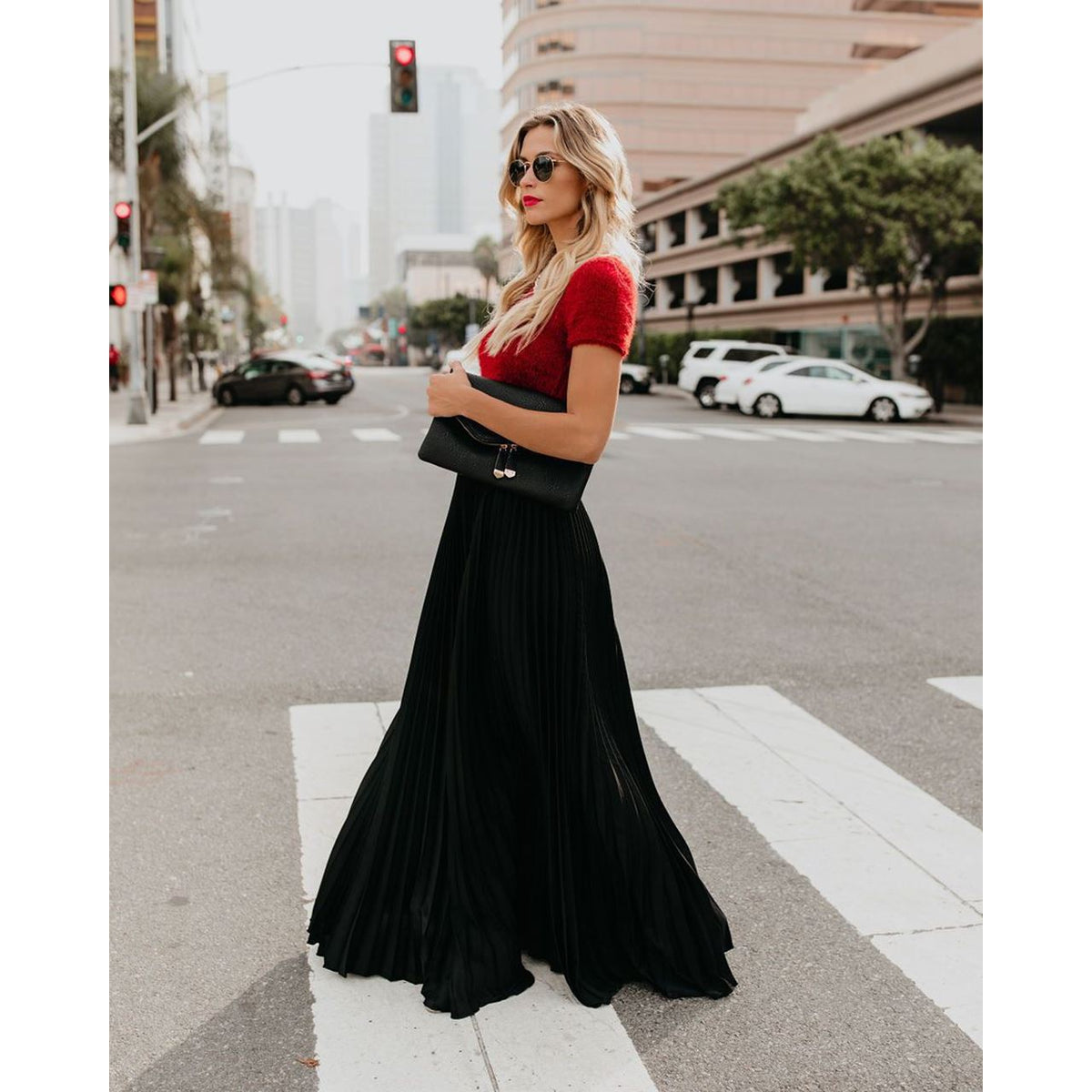 Long flowing maxi skirt in black, walking