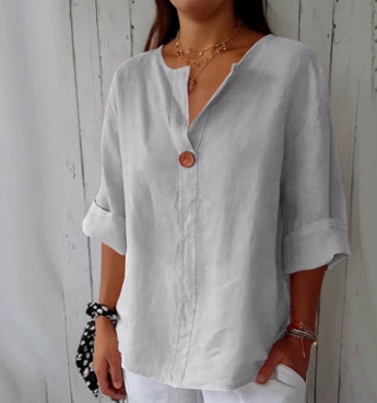 Relaxed button-neck blouse in light gray