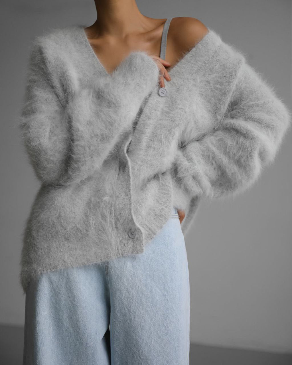 Textured V-neck button cardigan in light gray