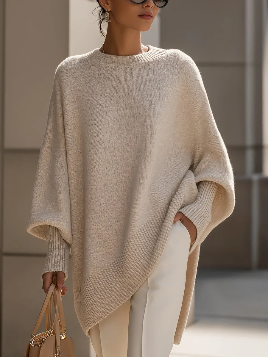 Relaxed round-neck knit sweater in oat