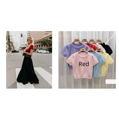 Set option: long flowing maxi skirt in black with a printed T-shirt