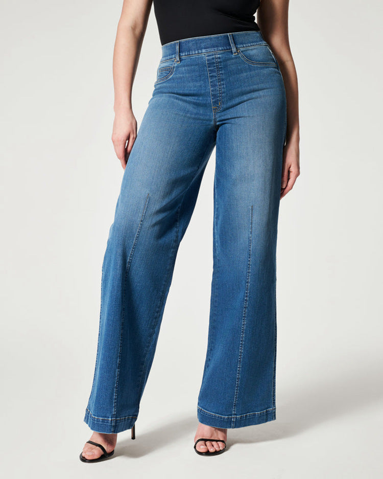 Wide-leg jeans in the navy blue wash, front view